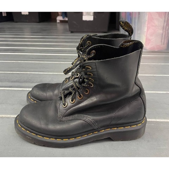 Dr. Martens Shoes - Dr. Martens 1460 Pascal Combat‎ Boots Womens 7 Black Leather Lace Up